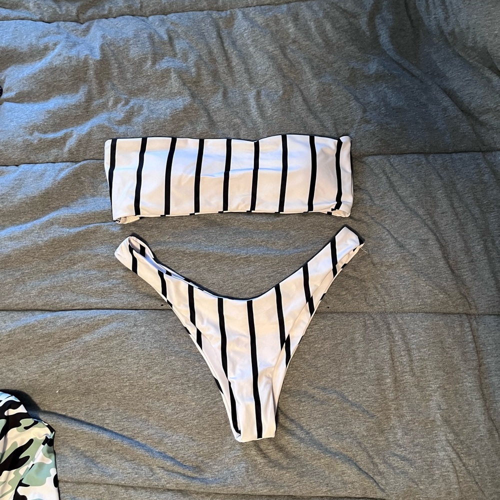 NWOT Stripe Bikini Set